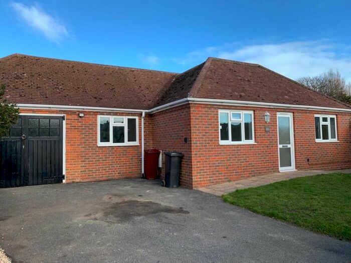 2 Bedroom Bungalow To Rent In Manor Farm Court, Selsey, PO20