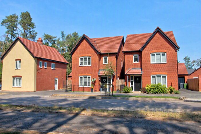 3 Bedroom Detached House For Sale In Lea Castle Drive, Kidderminster, DY10