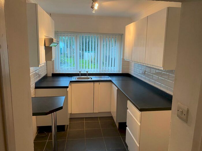2 Bedroom House To Rent In Beaconsfield Street, Neath, SA10