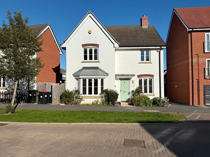 4 Bedroom Detached House To Rent In Santa Cruz Avenue, Newton Leys, MK3