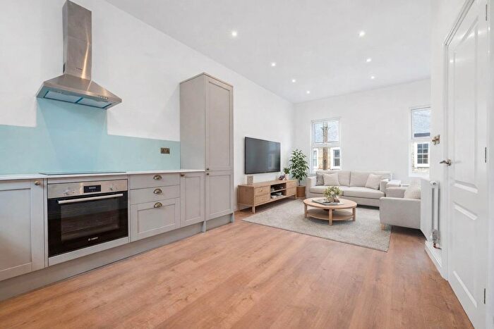 2 Bedroom Flat For Sale In Sulina Road, SW2