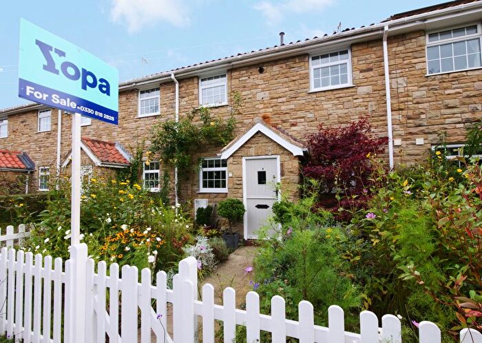 3 Bedroom Terraced House For Sale In Wilsons Lane, Scarborough, YO13