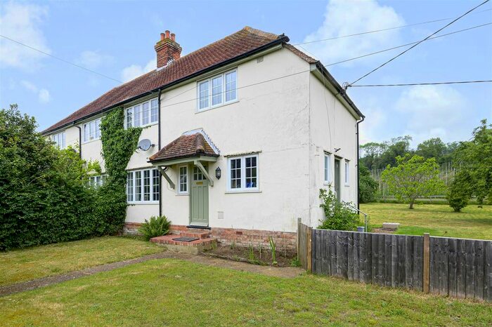 3 Bedroom Semi-Detached House To Rent In Dark Lane, Puttenham, Guildford, GU3