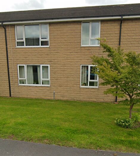 1 Bedroom Flat To Rent In Moor Lane, Birkenshaw, Bradford, Kirklees, BD11