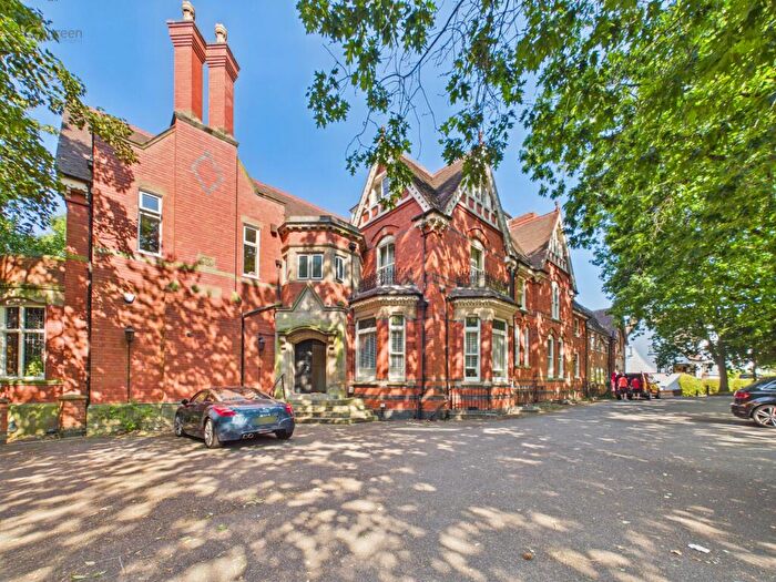 1 Bedroom Flat For Sale In Anchorage Road, Sutton Trinity, Sutton Coldfield, B74