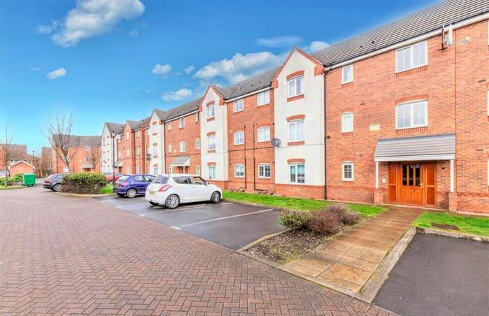 2 Bedroom Flat To Rent In Walker Road, Walsall, WS3