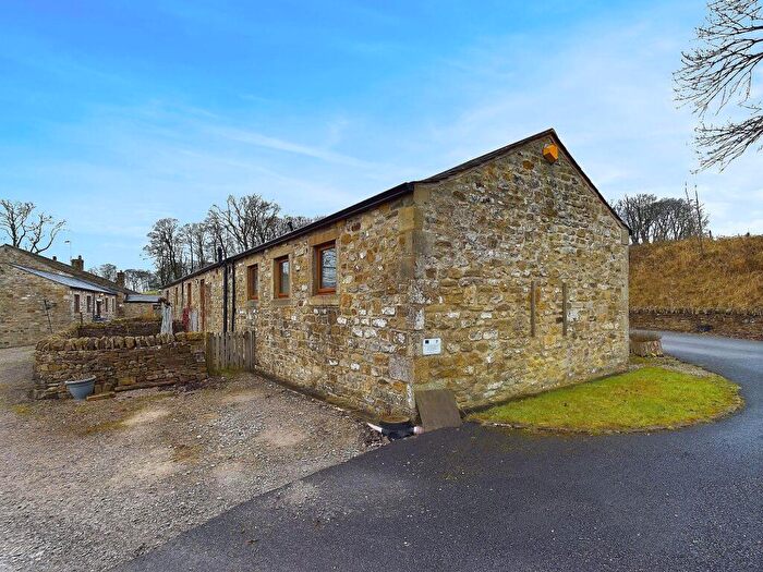 3 Bedroom Bungalow To Rent In Fleets Lane, Rylstone, BD23