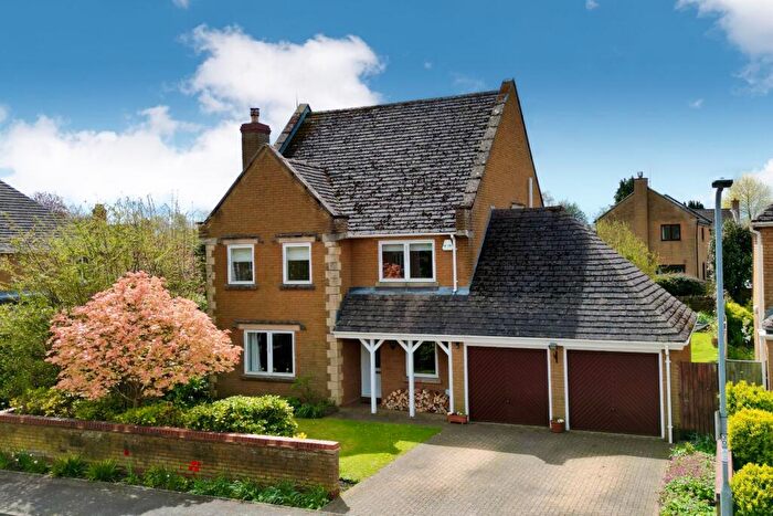 5 Bedroom Detached House For Sale In Northfield Green, East Haddon, NN6