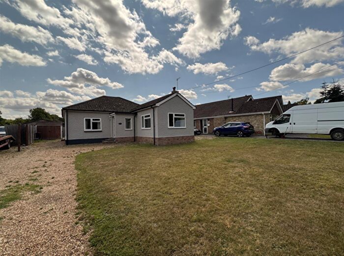 3 Bedroom Bungalow To Rent In Broomfield Road, Kingswood, Maidstone, ME17