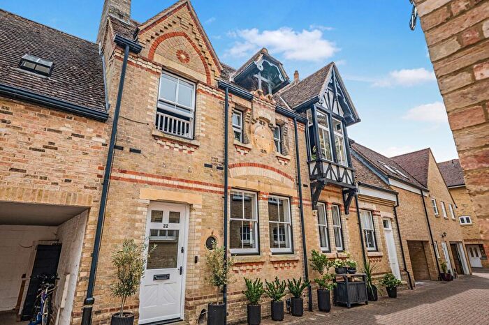 2 Bedroom Terraced House For Sale In Chandlers Wharf, St. Neots, PE19