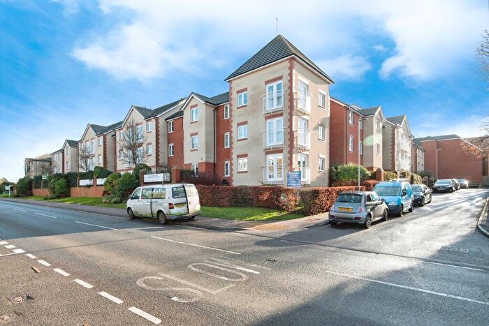 1 Bedroom Retirement Property For Sale In Goodes Court, Royston, SG8