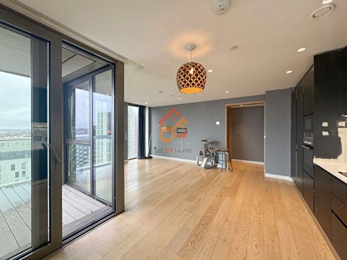 2 Bedroom Flat To Rent In Pilot Walk, Greenwich Peninsula, London, SE10