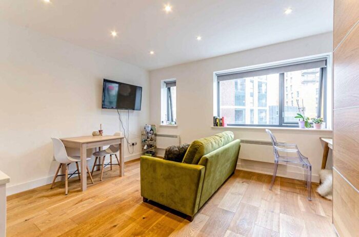 Studio To Rent In Barking Road, Canning Town, London, E16