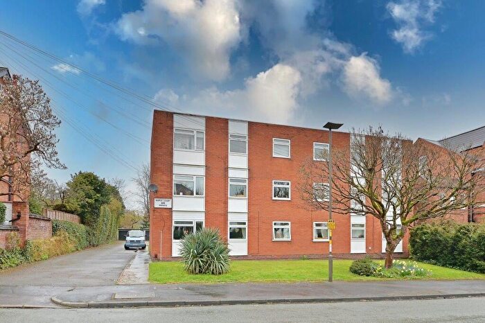2 Bedroom Apartment To Rent In Maple Court, Wentworth Road, B17