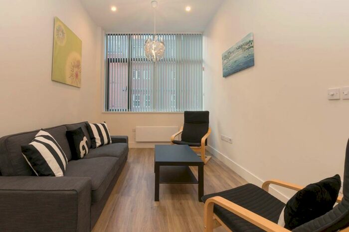1 Bedroom Apartment To Rent In The Lightwell, Cornwall Street, B3
