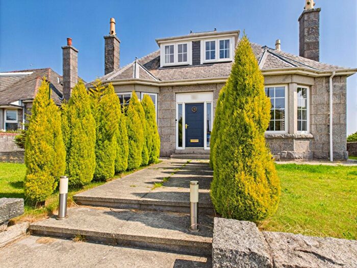 4 Bedroom Detached House For Sale In South Anderson Drive, Aberdeen, AB10