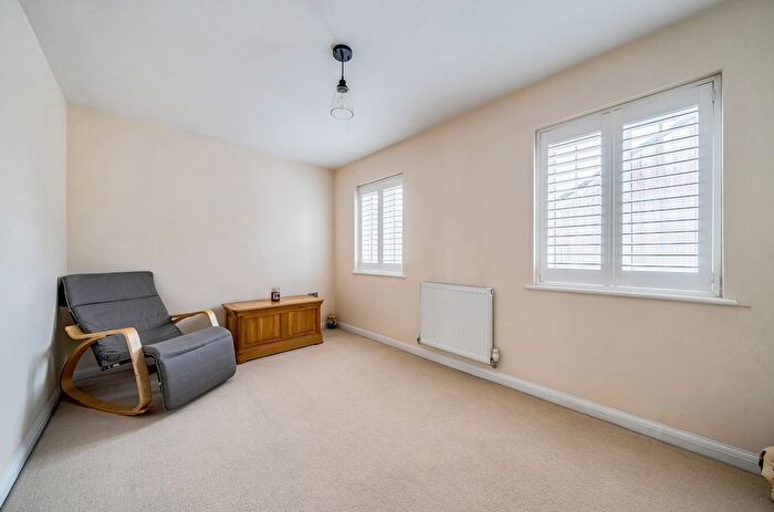 2 Bedroom End Of Terrace House To Rent In Parlour Mead, Cullompton, Devon, EX15