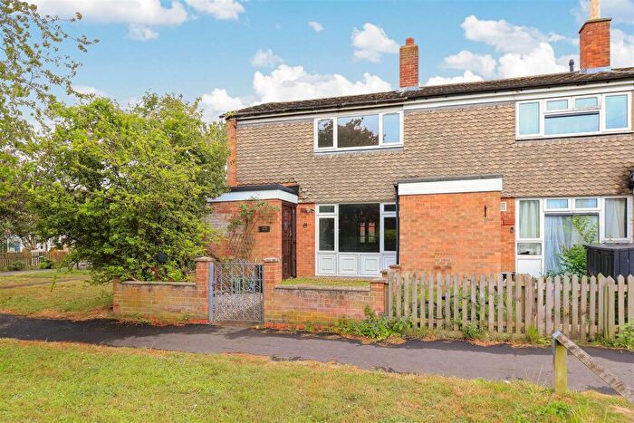2 Bedroom End Of Terrace House For Sale In Alex Wood Road, Cambridge, CB4