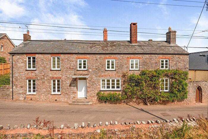6 Bedroom Detached House To Rent In Holcombe Rogus, Wellington, TA21