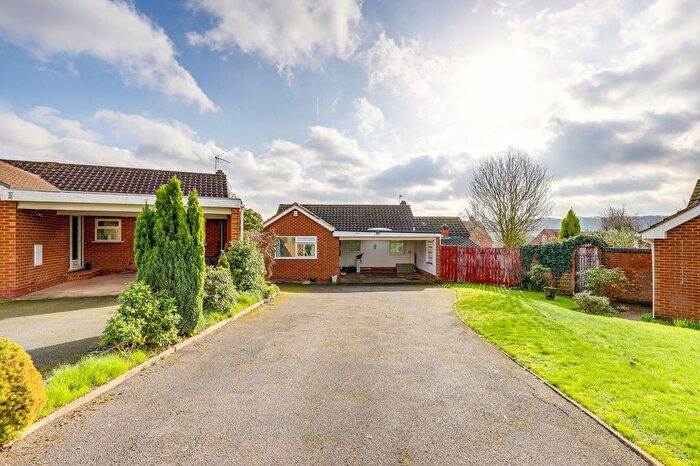 3 Bedroom Detached Bungalow For Sale In Aldene Way, Woodborough, NG14