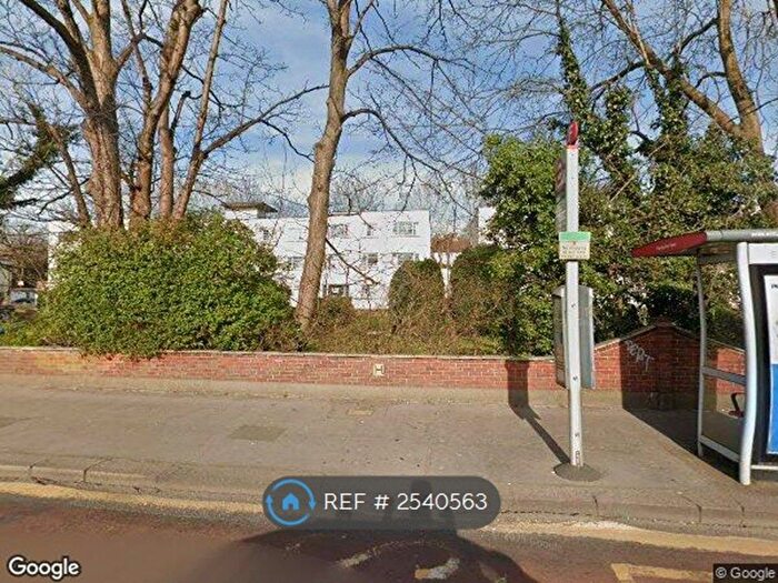 2 Bedroom Flat To Rent In Brighton Road, Purley, CR8