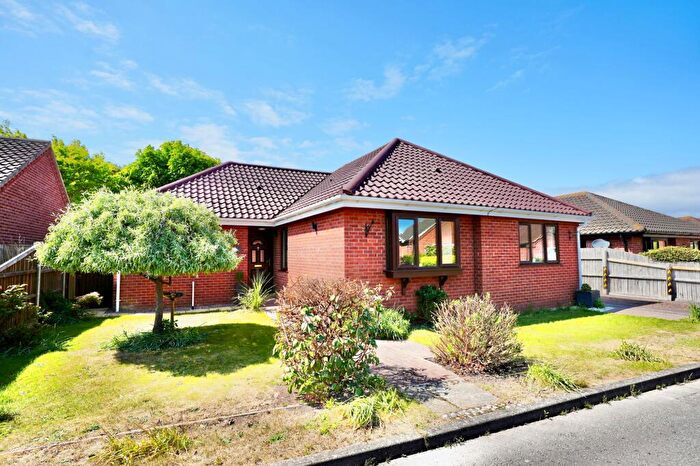 3 Bedroom Detached Bungalow To Rent In Danish House Gardens, Overstrand, NR27