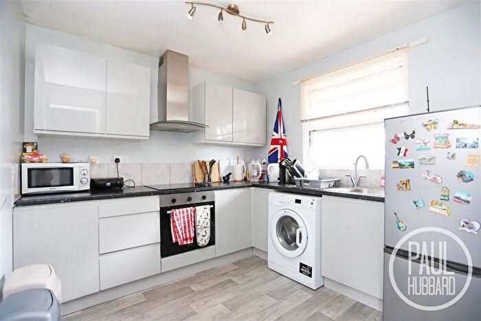 1 Bedroom Flat To Rent In Langley Walk, Norwich, Norfolk, NR2