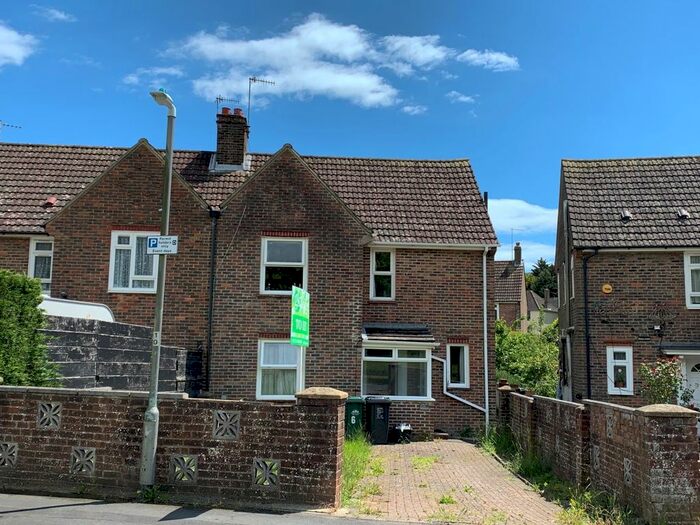 5 Bedroom Semi-Detached House To Rent In Barcombe Road, Brighton, BN1