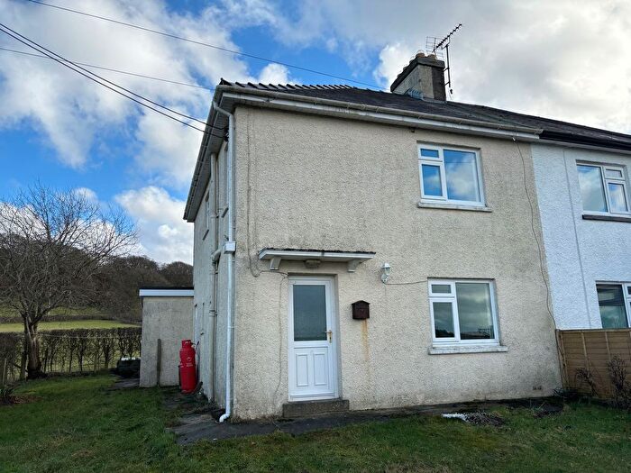 3 Bedroom Semi-Detached House For Sale In Bont Road, Tregaron, SY25