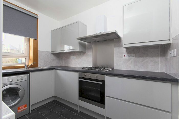 2 Bedroom Flat To Rent In Whitson Terrace, Saughton, Edinburgh, EH11