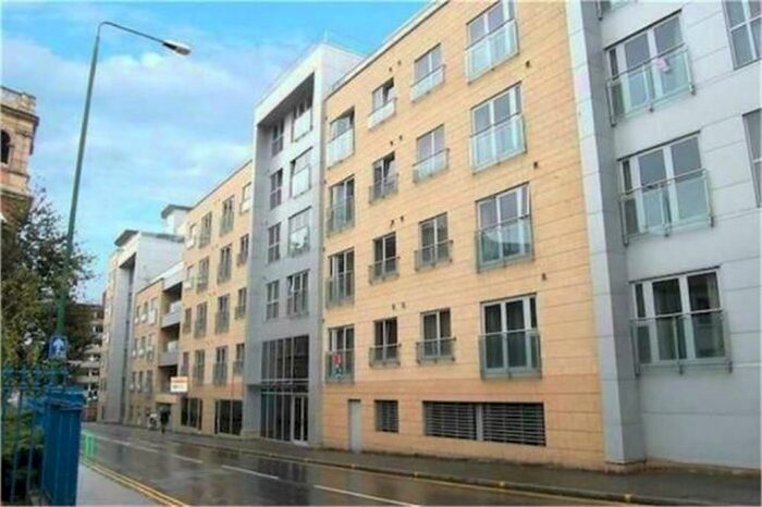 2 Bedroom Apartment To Rent In North West, Talbot Street, NG1