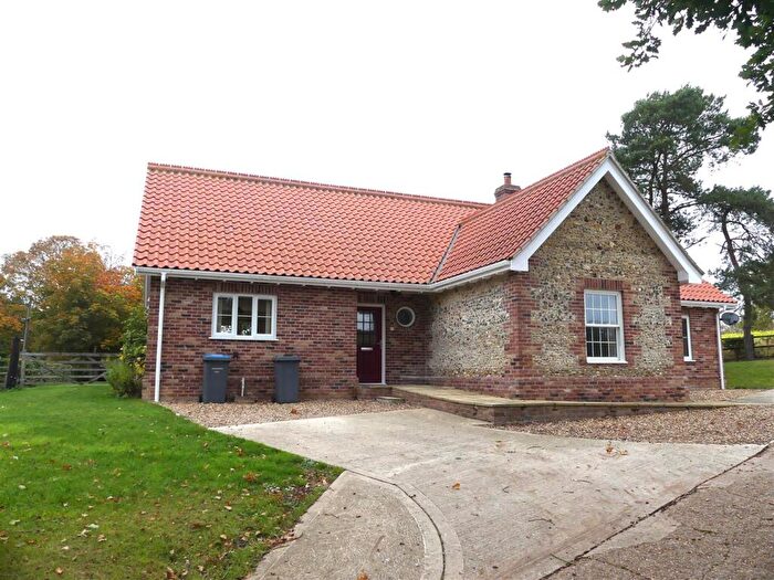 3 Bedroom Detached Bungalow To Rent In Edwards Lane, Bramfield, Halesworth, IP19
