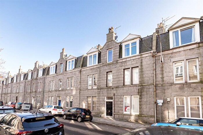 1 Bedroom Flat To Rent In Wallfield Crescent, Aberdeen, AB25