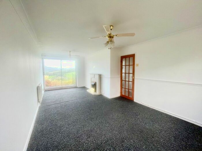 3 Bedroom Property To Rent In Winnicott Close, Southway, Plymouth, PL6