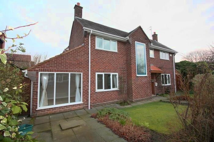 4 Bedroom Detached House To Rent In Bonnington Avenue, Crosby, Liverpool L23