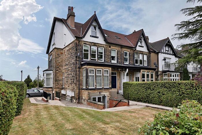1 Bedroom House For Sale In Street Lane, Leeds, LS8