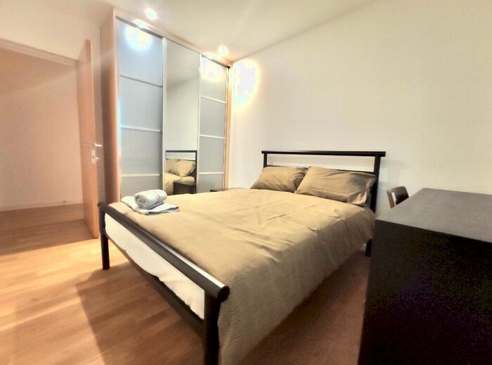 2 Bedroom Flat To Rent In Provost Street, London, N1