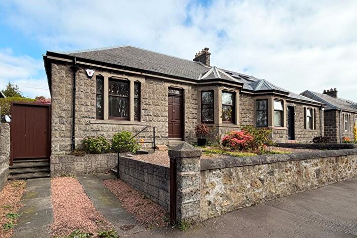 1 Bedroom Semi-Detached Bungalow For Sale In Dysart Road, Kirkcaldy, Kirkcaldy, KY1