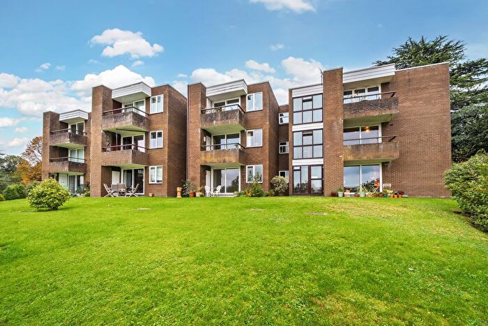 2 Bedroom Flat For Sale In Towerleaze, Knoll Hill, Bristol, BS9