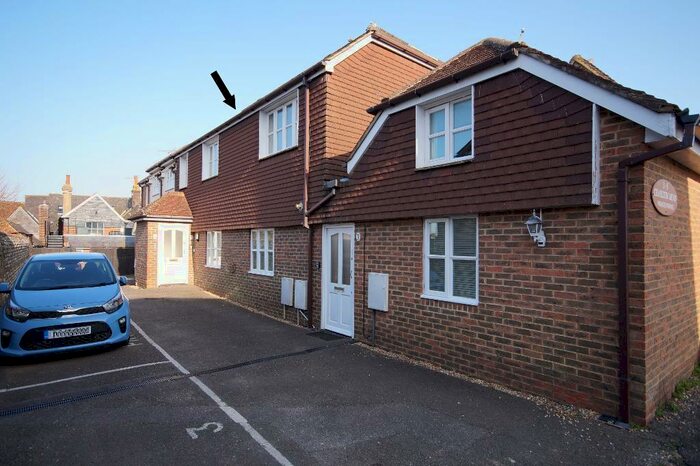 1 Bedroom Flat To Rent In Charlton Street, Steyning, West Sussex, BN44