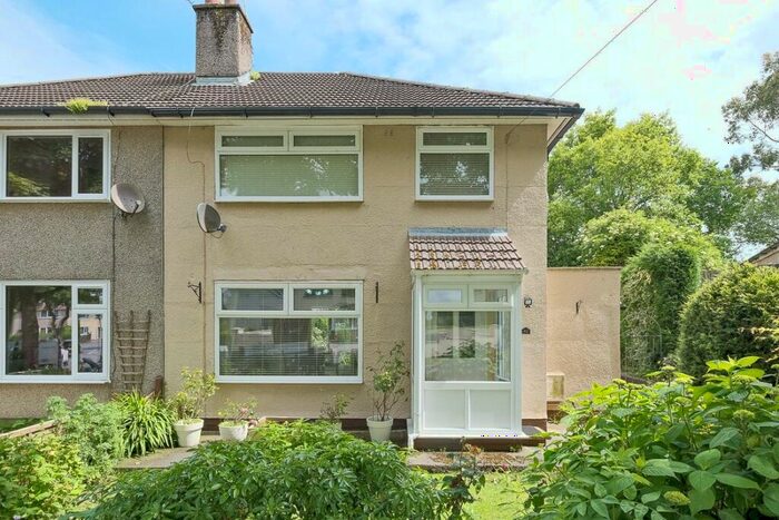 3 Bedroom Semi-Detached House For Sale In Towneley Avenue, Accrington, Lancashire, BB5