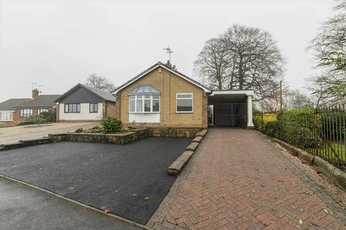 3 Bedroom Bungalow To Rent In Eastwood Park Drive, Hasland, Chesterfield, S41