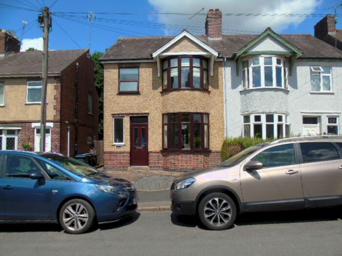 3 Bedroom Semi-Detached House To Rent In Trinity Vicarage Road, Hinckley, LE10