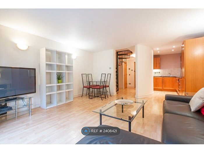 1 Bedroom Flat To Rent In Florin Court, London, SE1