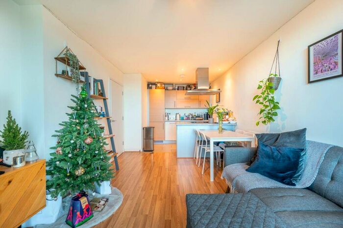 1 Bedroom Flat To Rent In George Hudson Tower, Stratford, London, E15