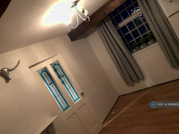 1 Bedroom Detached House To Rent In Bridge House Mews, Chesterfield, S40