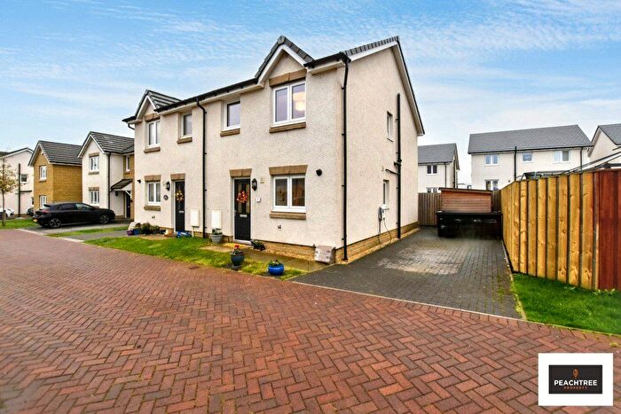 3 Bedroom Semi-detached House For Sale In Melvich Way, Bishopton, Renfrewshire, PA7