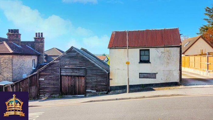 Commercial Property To Rent In High Street, South Benfleet, SS7