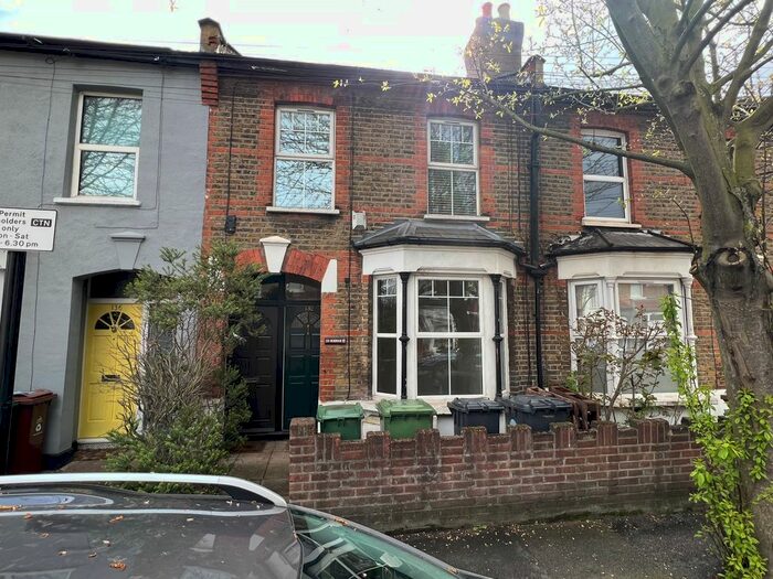 2 Bedroom Flat To Rent In Norman Road, London, E11