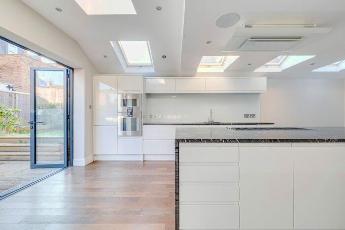 4 Bedroom Terraced House To Rent In Delaford Street, London, SW6